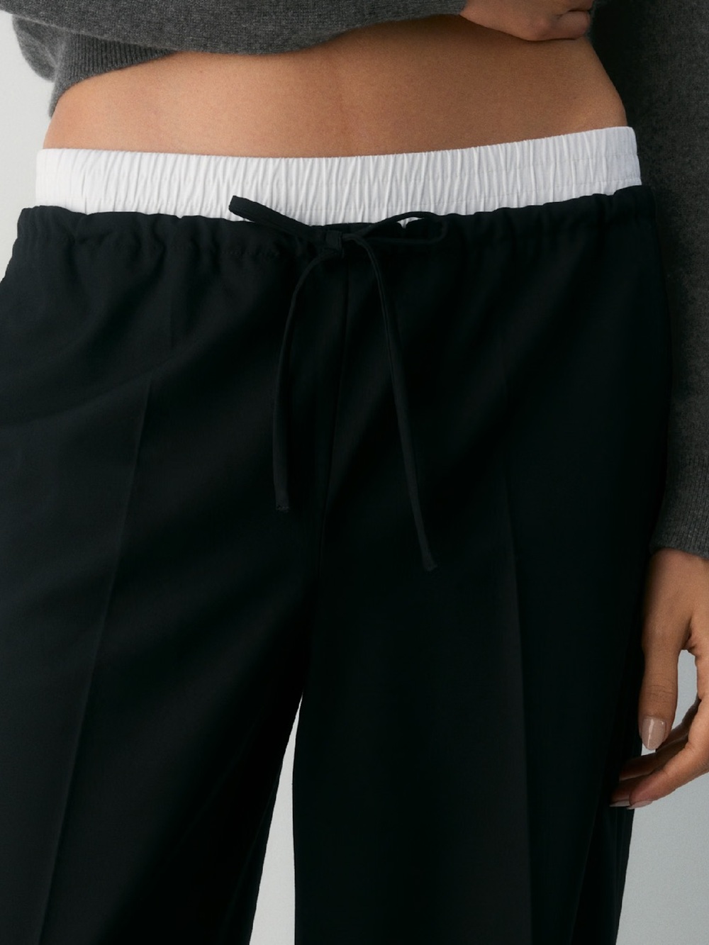 Aritzia Babaton Equity Pant